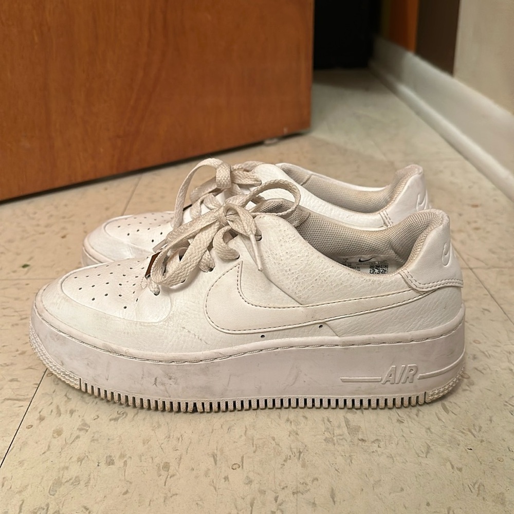 Platform Air Force Ones Nike